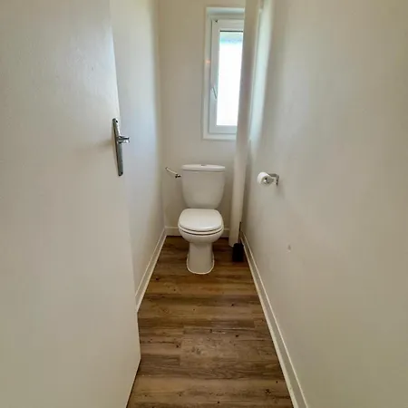 Apartment Paul Bert#4 - Newly Renovated 2-bedroom Near Chantiers